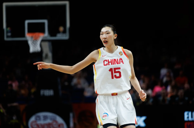 世界杯-中国女篮加时逆转捷克 韩旭22+14杨舒予18分绝平上篮